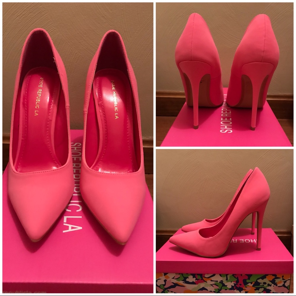 🆕 👠 Fuchsia pumps , size 8.5